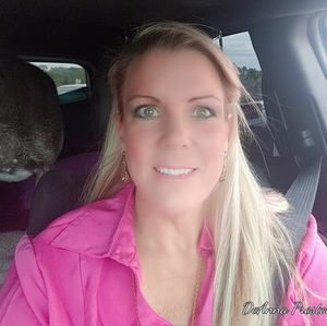 Meet your Posher, Deanna